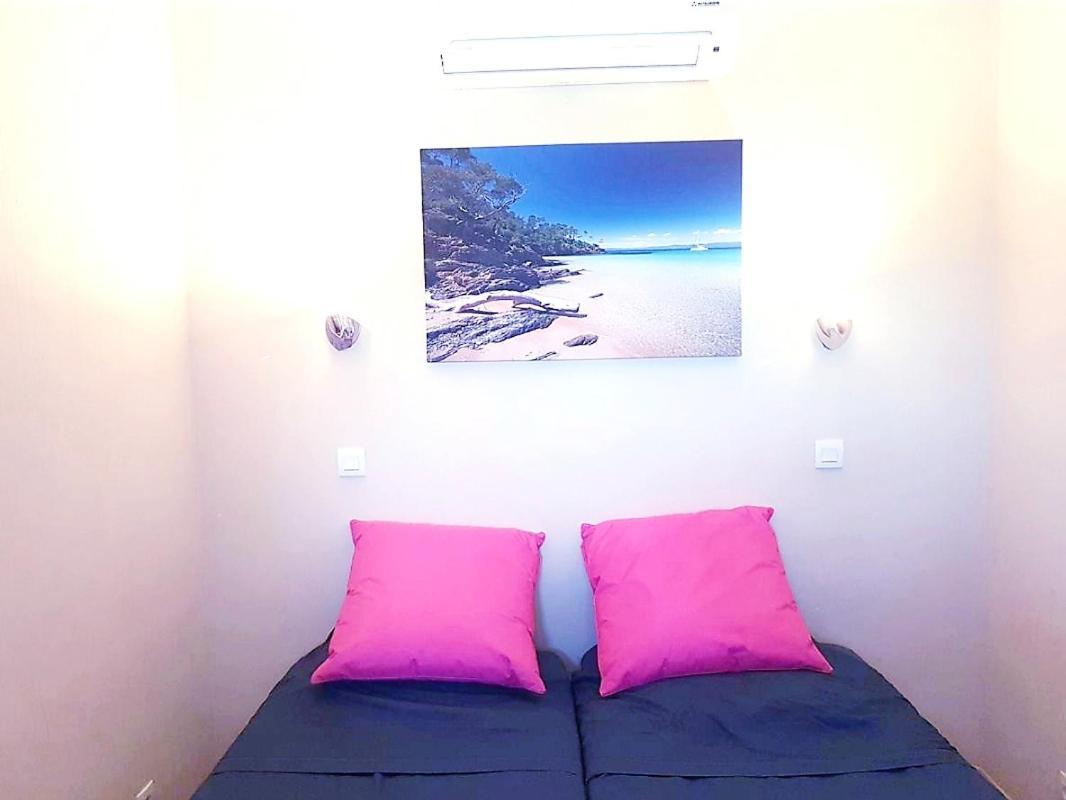 Ferienwohnung Les Ecrins De La Badine - Hameaux Hyères Exterior foto
