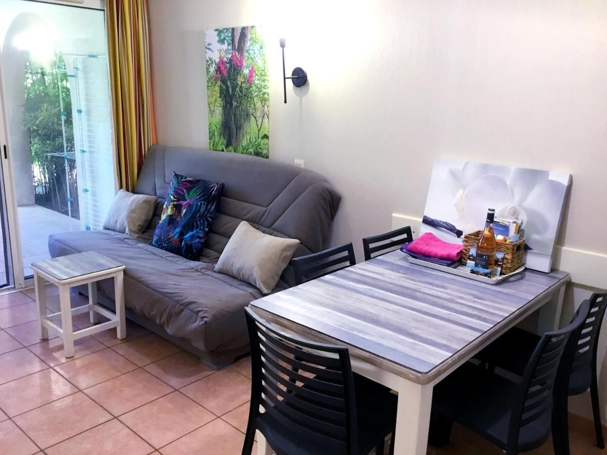 Ferienwohnung Les Ecrins De La Badine - Hameaux Hyères Exterior foto