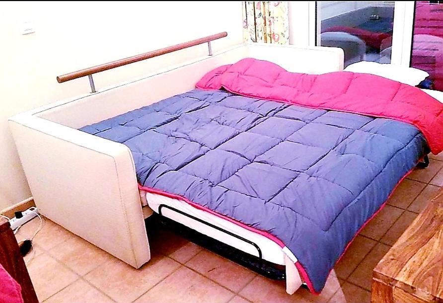 Ferienwohnung Les Ecrins De La Badine - Hameaux Hyères Zimmer foto