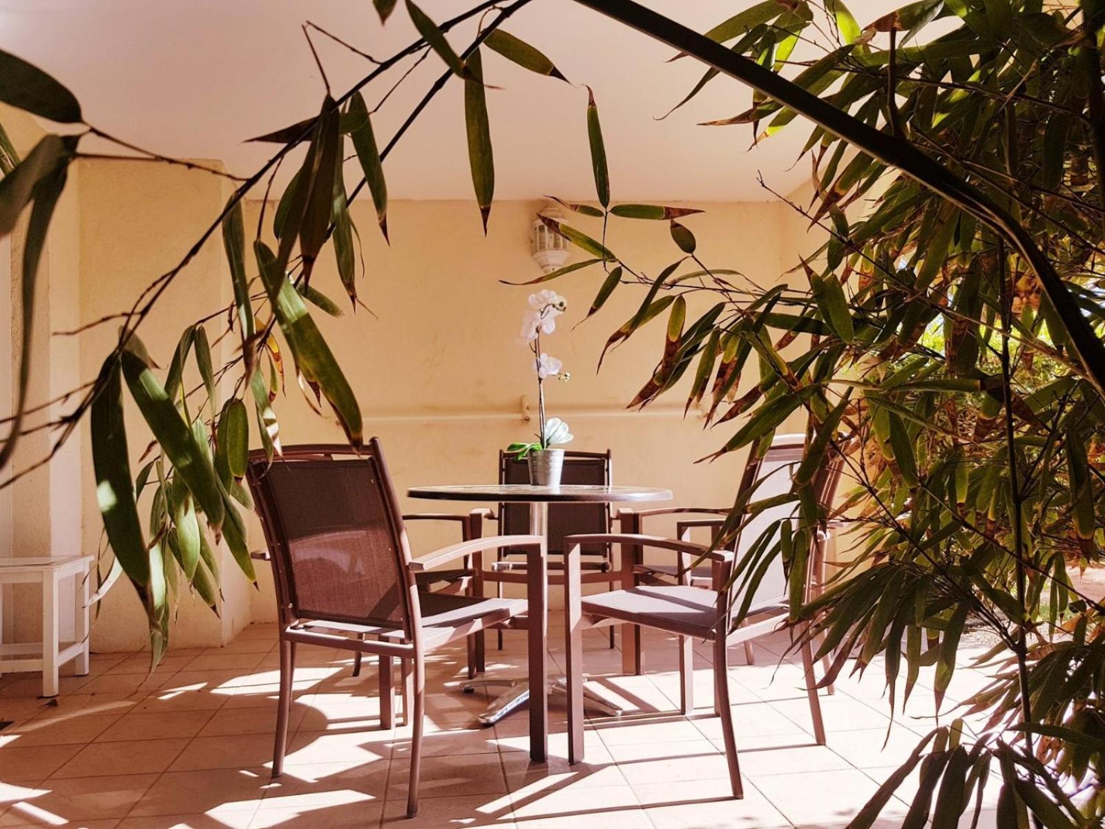 Ferienwohnung Les Ecrins De La Badine - Hameaux Hyères Zimmer foto
