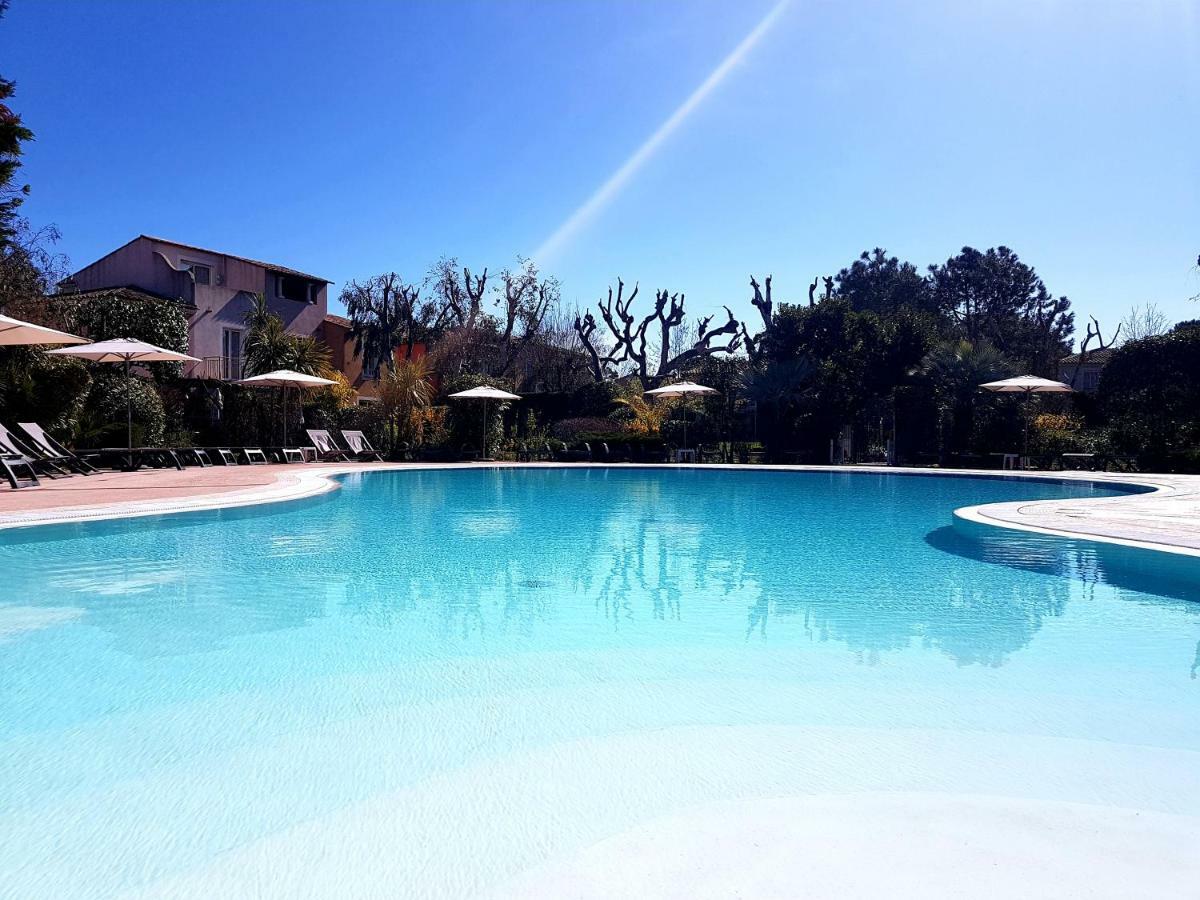 Ferienwohnung Les Ecrins De La Badine - Hameaux Hyères Exterior foto